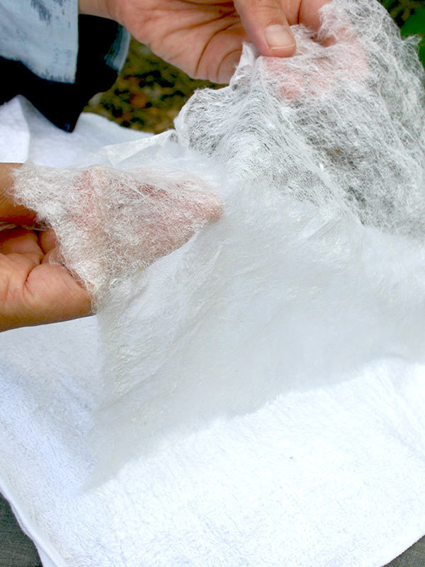 タオルで紙漉きプロセス3